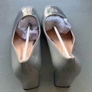 Elegant Gray Patent Leather Women's Heels